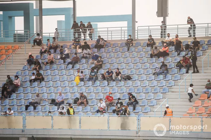 Fans