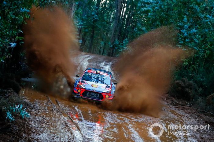 Thierry Neuville, Nicolas Gilsoul, Hyundai Motorsport Hyundai i20 Coupe WRC