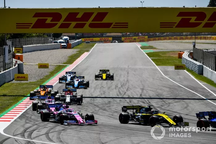 Daniel Ricciardo, Renault R.S.19, Sergio Pérez, Racing Point RP19, Lance Stroll, Racing Point RP19, Antonio Giovinazzi, Alfa Romeo Racing C38, y Lando Norris, McLaren MCL34