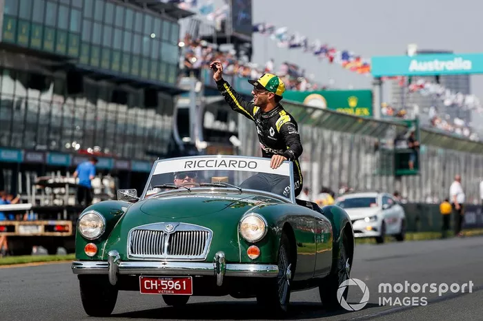 Daniel Ricciardo, Renault F1 Team,  en el desfile de pilotos