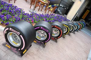 Pirelli lastikleri