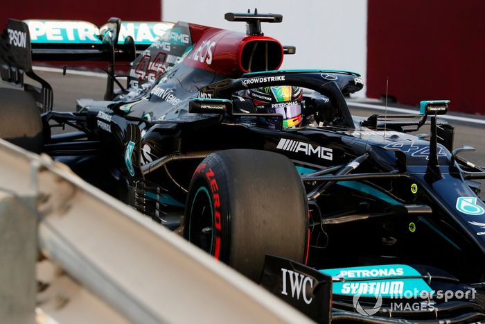 Lewis Hamilton, Mercedes W12