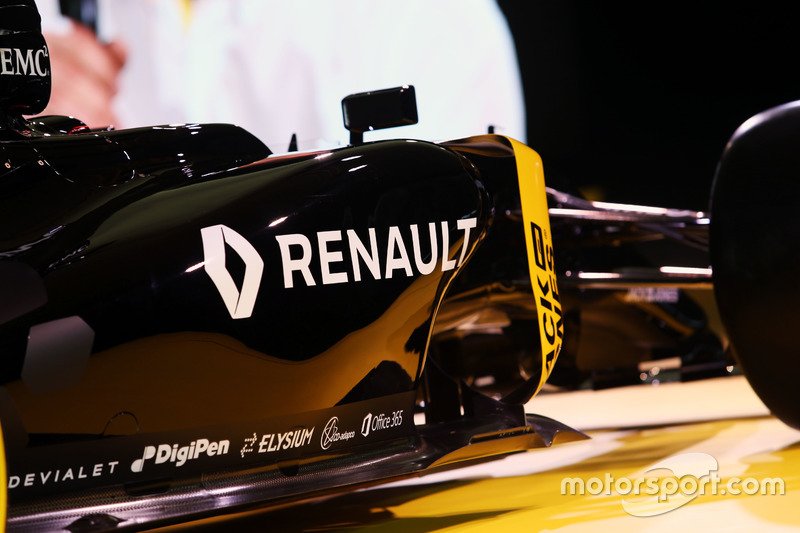 Presentación del auto Renault F1 Team