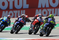 Renn-Action: Valentino Rossi, Yamaha Factory Racing, führt