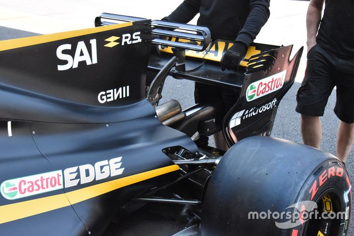 Renault Sport F1 Team RS17 parte trasera