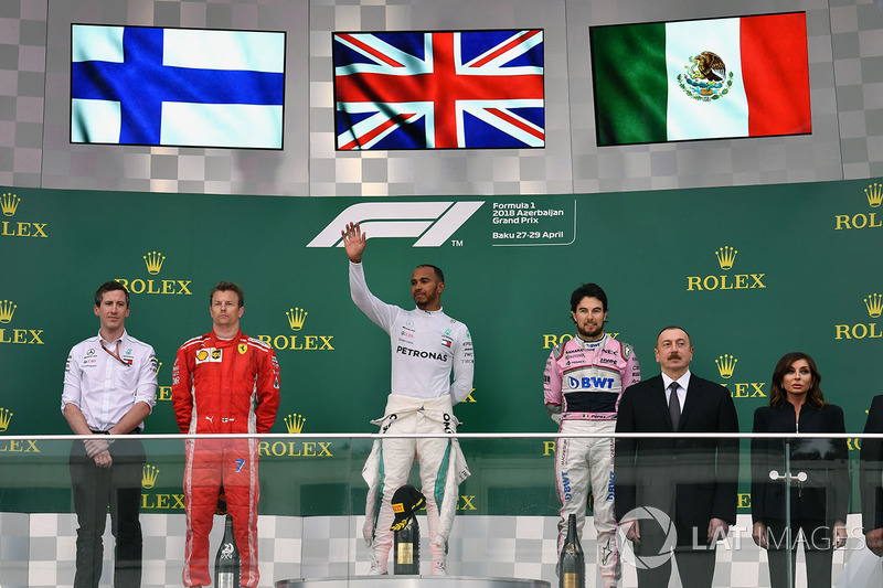 Kimi Raikkonen terminou em segundo e Sergio Pérez colocou a Force India no pódio na terceira posição