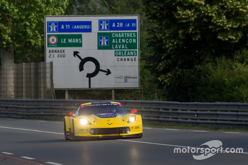 #64 Corvette Racing Chevrolet Corvette C7.R: Oliver Gavin, Tommy Milner, Marcel Fassler