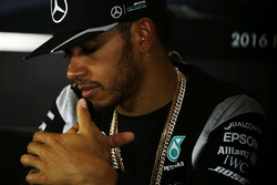 Lewis Hamilton, Mercedes AMG F1 en la Conferencia de prensa FIA
