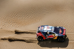 #104 Peugeot: Cyril Despres, David Castera