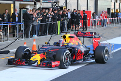 Пьер Гасли, тест-пилот, Red Bull Racing RB12