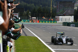 Sieg für Nico Rosberg, Mercedes AMG F1 W07 Hybrid
