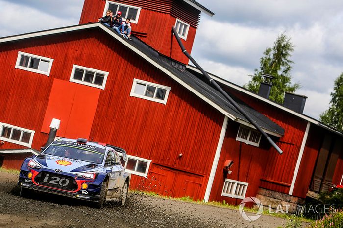 Thierry Neuville, Nicolas Gilsoul, Hyundai i20 WRC, Hyundai Motorsport