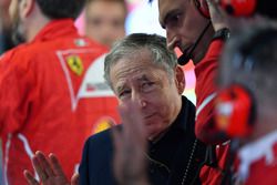 Jean Todt, FIA President en el garaje de Ferrari