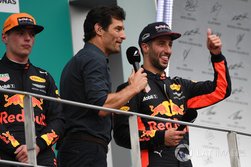 Max Verstappen, Red Bull Racing y Daniel Ricciardo, Red Bull Racing, Mark Webber (AUS)