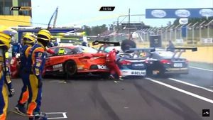 Acidente grave fere mecânicos da Stock Car