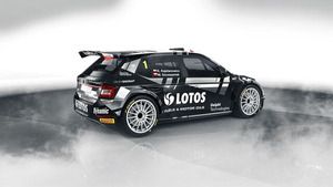 Kajetan Kajetanowicz prezentuje barwy