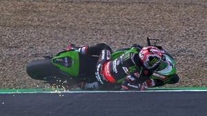 WSBK: Jonathan Rea - Wypadek na Autodromie Most