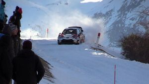 Testy Rallye Monte Carlo 2020 Sebastien Ogier - Julien Ingrassia Toyota Yaris WRC
