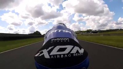 Jules Cluzel rompe el récord de vuelta del Circuit Carole