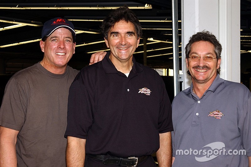 Eye in the Sky: Veteran Rick Carelli helps Erik Jones grab 1st Cup win