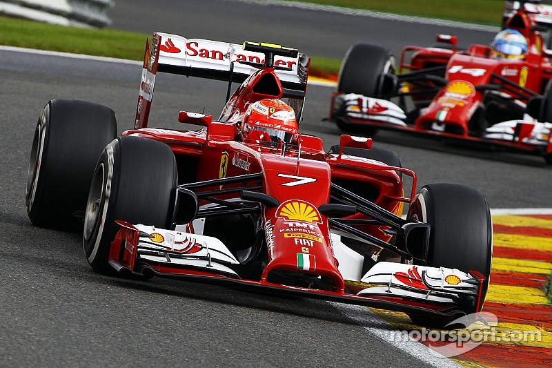Kimi Raikkonen, Ferrari F14-T leads team mate Fernando Alonso, Ferrari F14-T