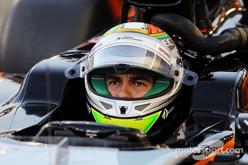 Sergio P&eacute;rez, Sahara Force India VJM08 F1 en la parrilla