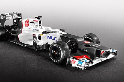 La Sauber C31 con lo scalino tipo Ferrari