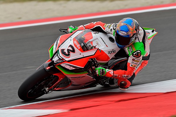 Biaggi adelanta en Misano 