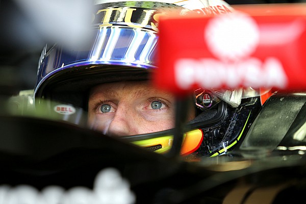 Lotus culpa a Ricciardo tras el doble abandono en Inglaterra