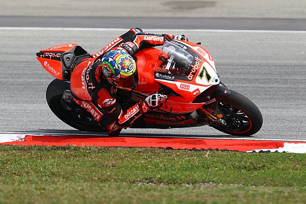 Davies frena a Rea en el campeonato