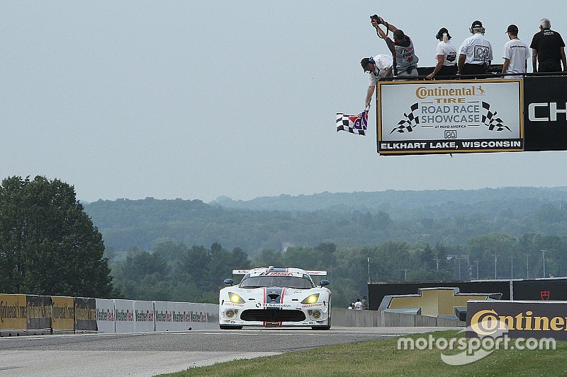 Keating and Bleekemolen race No. 33 Dodge Viper GT3-R to Road America victory