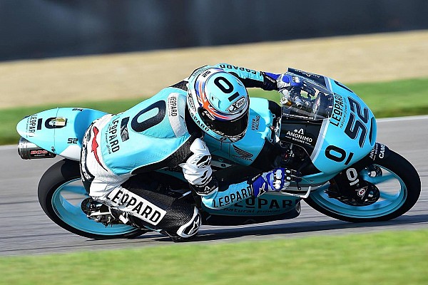 Kent, líder del torneo de Moto3, en charlas para subir a MotoGP