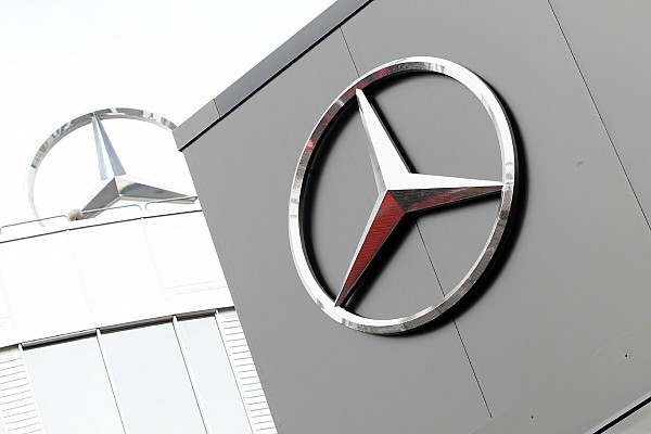 Se va la esperanza de Red Bull para un trato con Mercedes