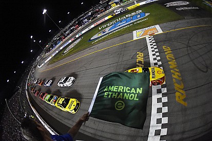 NASCAR to address restarts in Sunday's pre-race drivers meeting