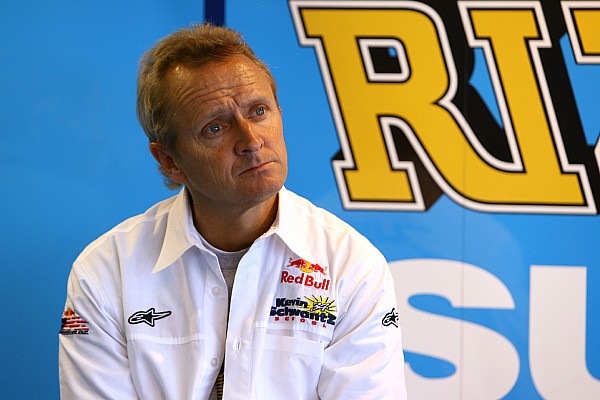 Para Kevin Schwantz, eletrônica fez MotoGP ficar chata
