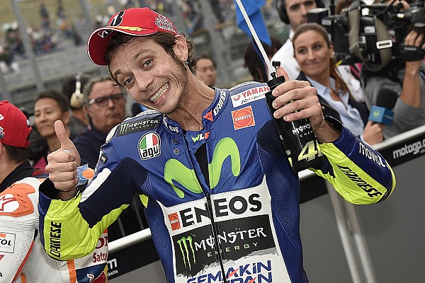 Valentino Rossi niega que vaya a ser conservador