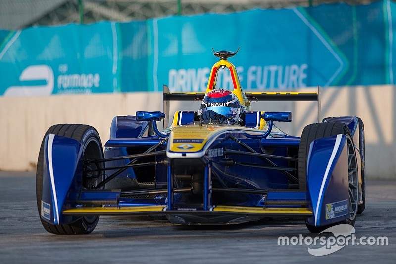 Renault domineert Formule E kwalificatie Peking