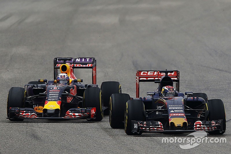 Хорнер попросил соперников не присматриваться к пилотам Red Bull