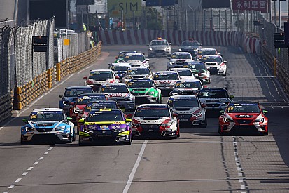 TCR International Series präsentiert Kalender 2016