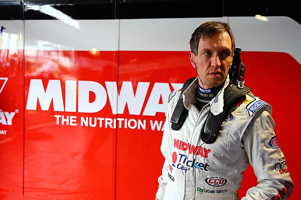 Burti &eacute; mais veloz no &uacute;ltimo treino livre em Interlagos 