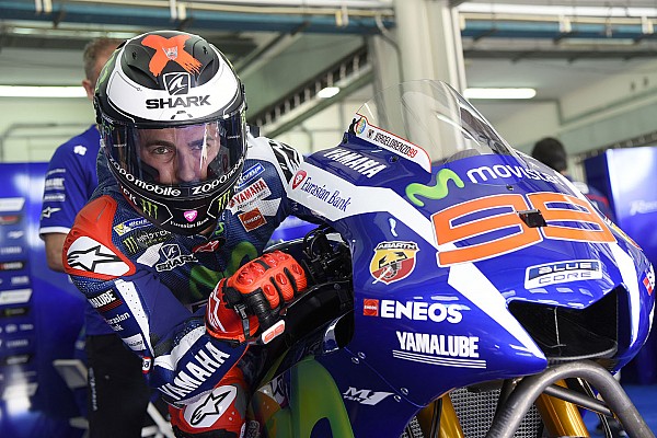 Lin Jarvis: "Renovar a Lorenzo es una prioridad para Yamaha"
