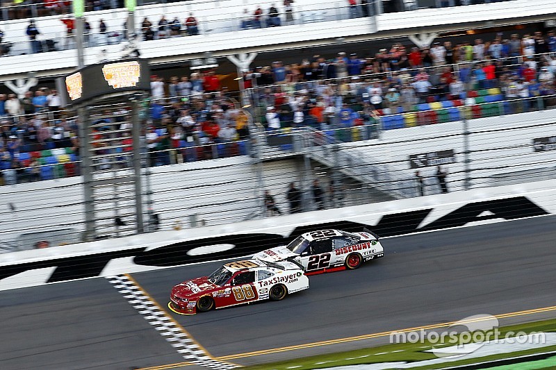 Checkered flag to win: Chase Elliott, JR Motorsports Chevrolet