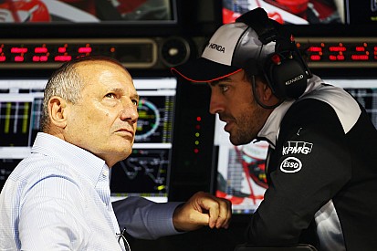McLaren-Boss Ron Dennis geht zur FIA: Fernando Alonso soll in Bahrain fahren