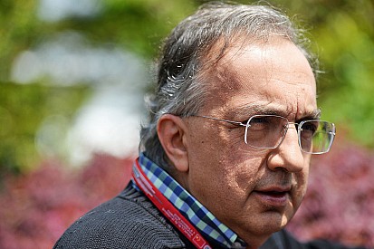 La F1 debe hacer más por la generación digital, dice Marchionne