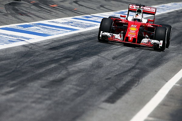 Vettel lamenta uso da estratégia de três paradas