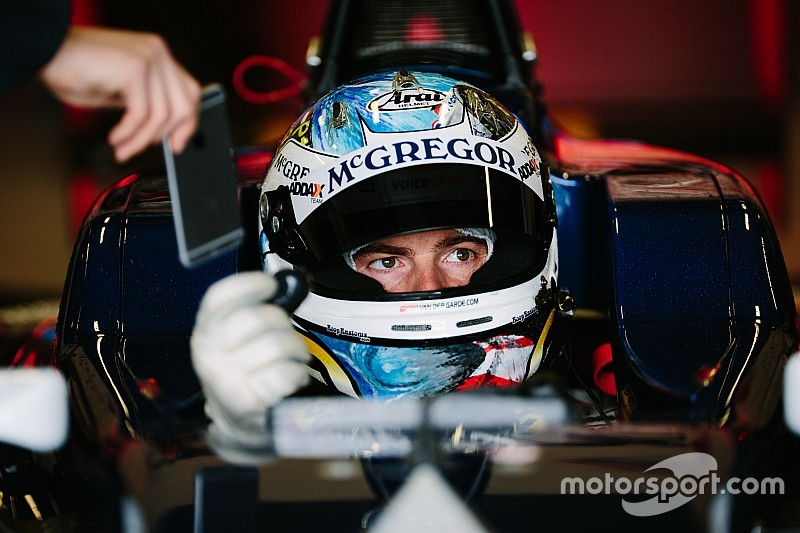 Van der Garde n'exclut pas un retour en monoplace