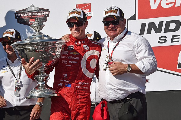Chip Ganassi paga tributo a Roger Penske