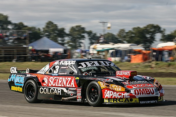 Pole de Ardusso en Termas de Río Hondo