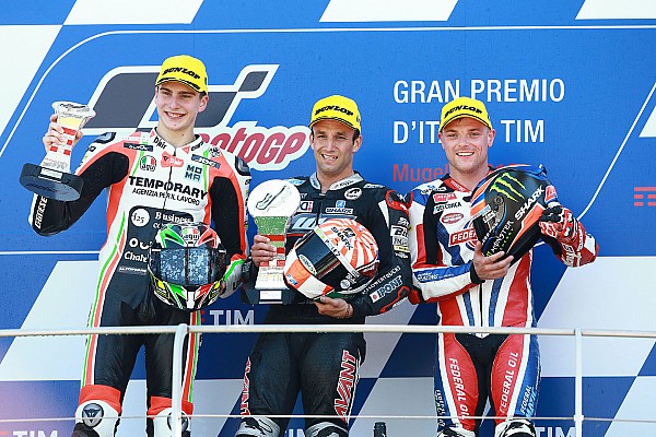 Zarco se lleva la victoria en una carrera ca&oacute;tica