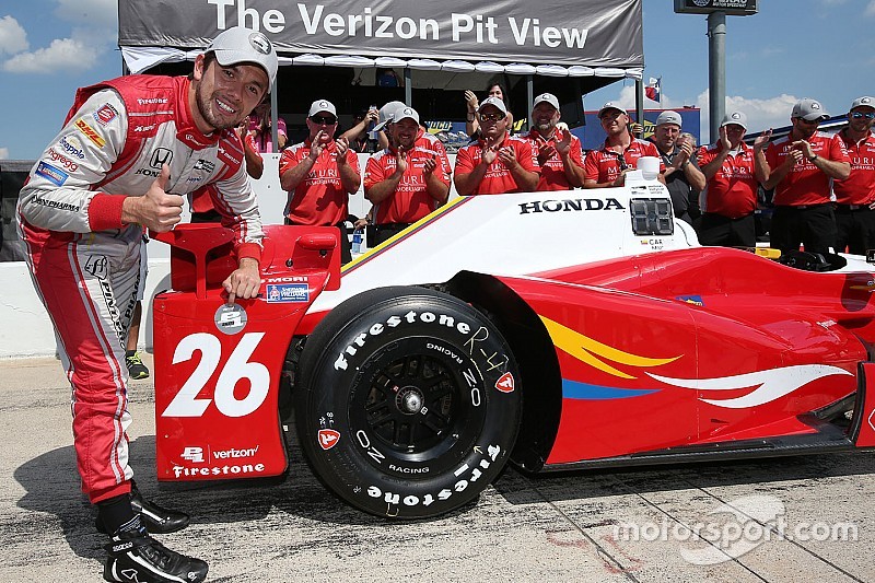 Muñoz logró su primera pole en IndyCar